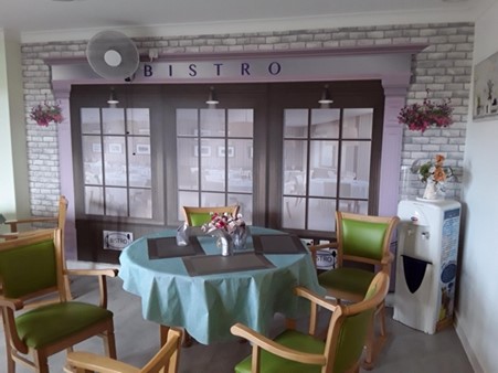 dementia friendly environments - cafe 